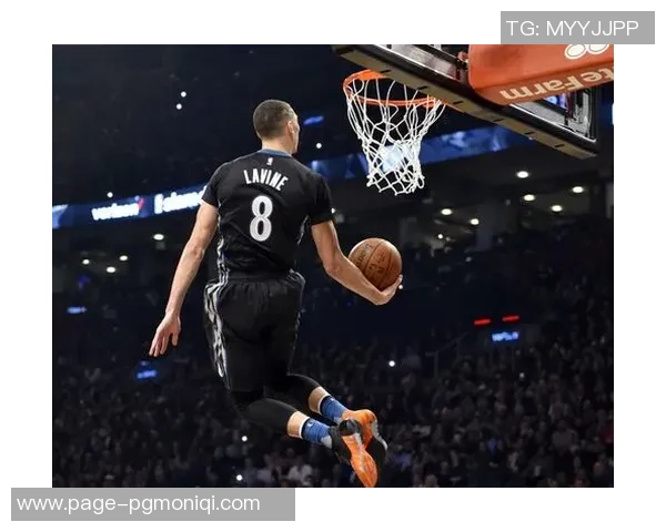 扎克拉文如何在NBA赛场上展现超凡实力与领导魅力